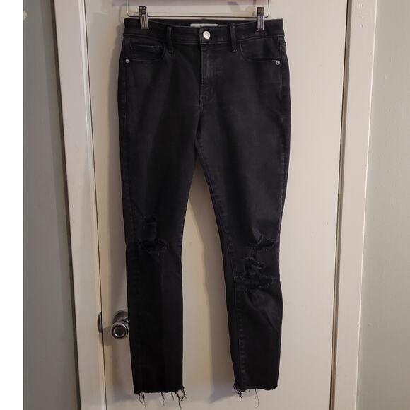 Abercrombie & Fitch Super Skinny Mid Rise Black Jeans 8/29 Ripped Knee Raw Hem - Picture 1 of 16